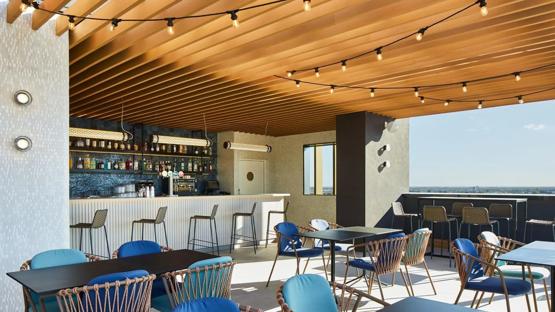 Viladecáns Four Points By Sheraton Barcelona Airport מלון