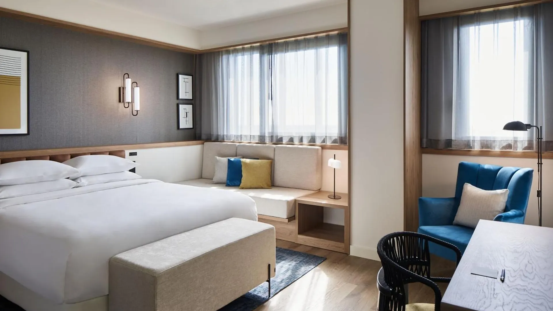 Viladecáns Four Points By Sheraton Barcelona Airport מלון